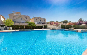 2 Bedroom Beautiful Home In Castalla